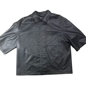 New Zara Black Faux Leather cropped  shortsleeved jacket. Unisex